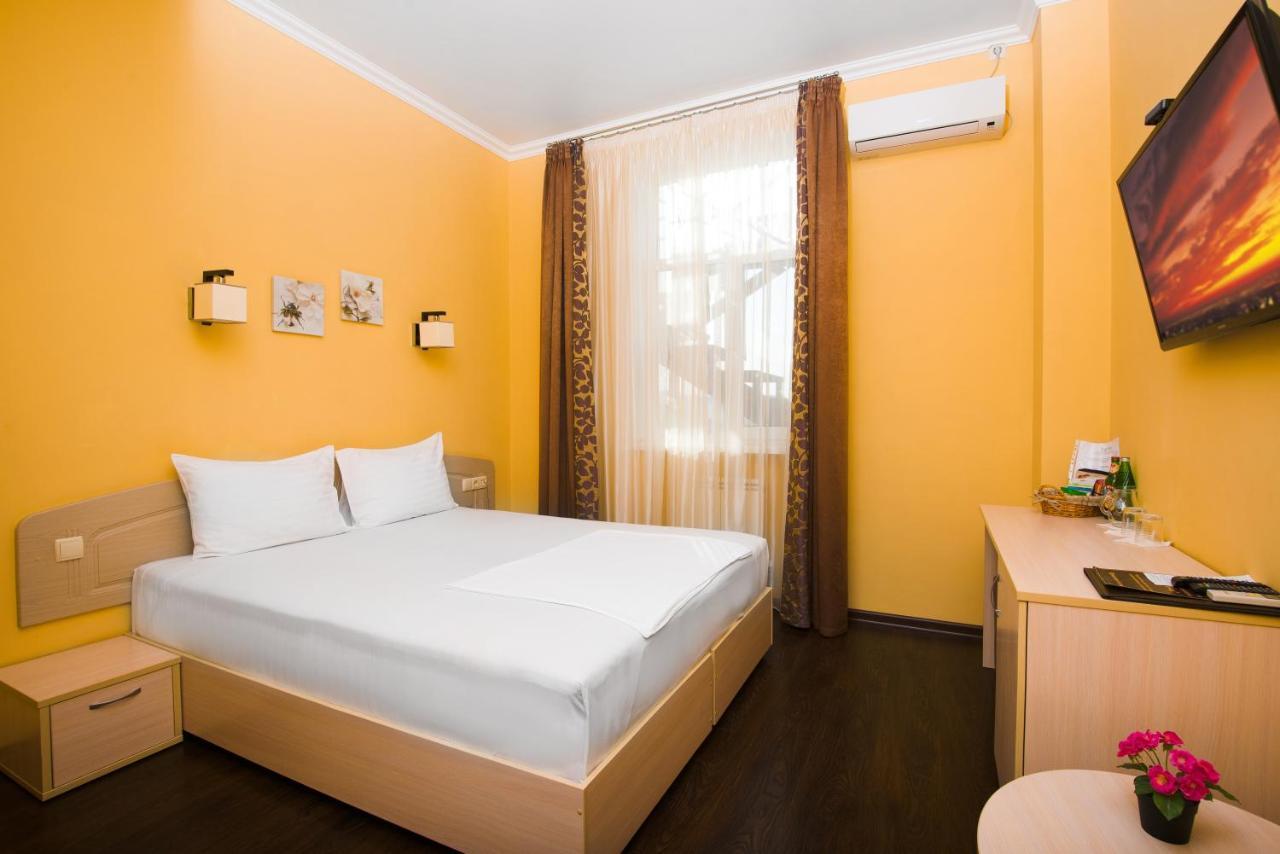 Top Hill Hotel Krasnodar Zewnętrze zdjęcie